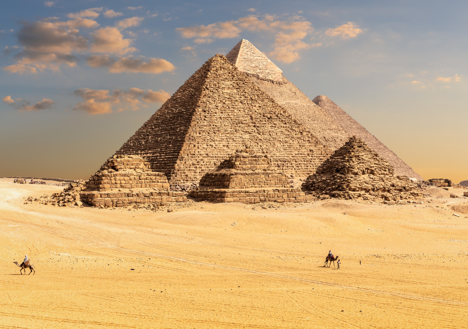 Lees meer over het artikel Hoe de piramide op de aardas werd gezet zonder kompas – 1